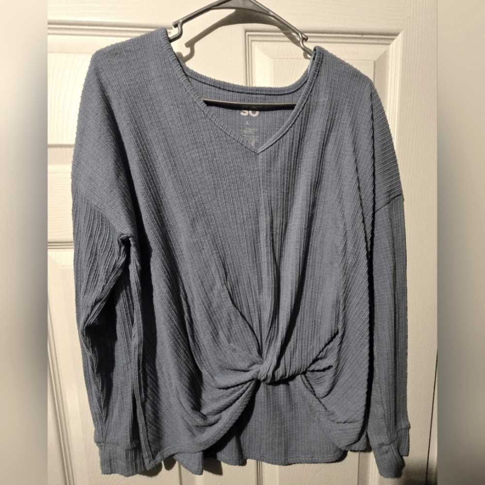 SO blue long sleeve blouse